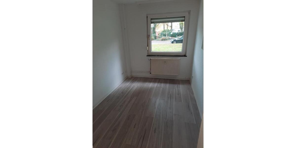 Etagenwohnung Bergkamen - 4.5 Zimmer, 77 m&sup2;, 563&euro; | Angebot:25627118