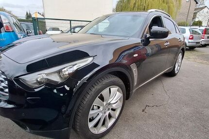 INFINITI FX 178.500 km 8.990 &euro; Dortmund 44339