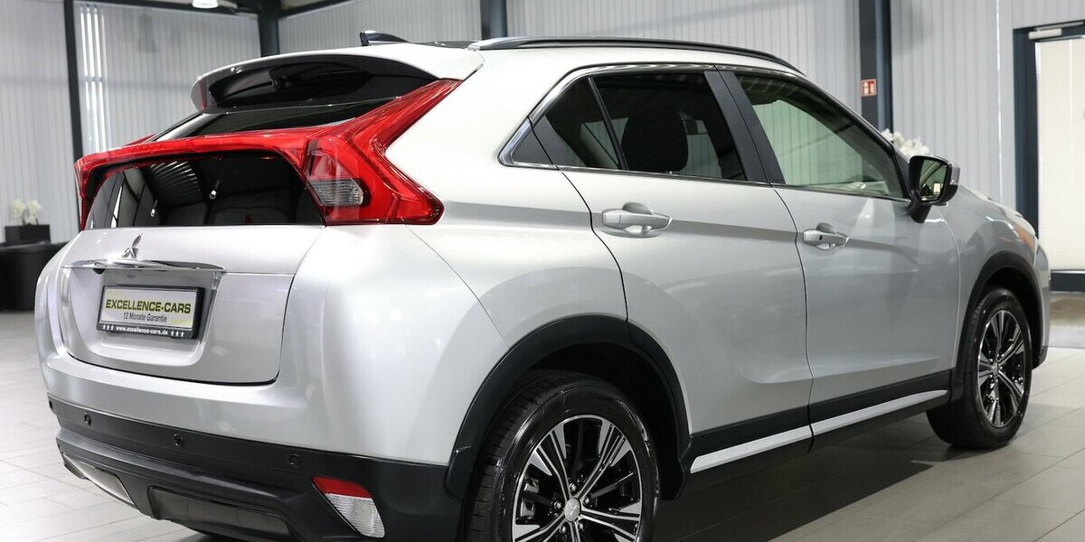 Mitsubishi Eclipse Cross 1.5 T-MIVEC TOP / LED, LEDER, HUD 47.000 km 18.444 &euro; Hamm 59077