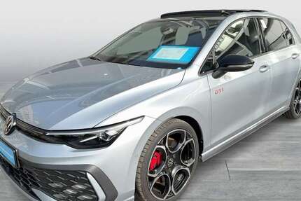 VW Golf 8.455 km 38.970 &euro; Dortmund 44141