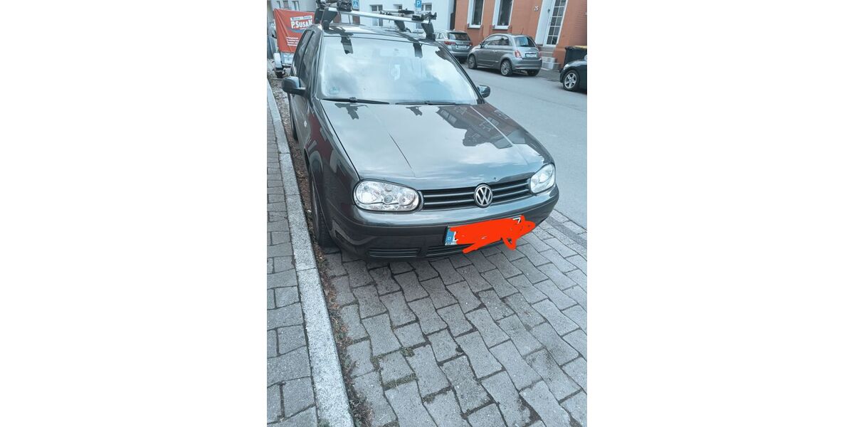 VW Golf 127.000 km 3.200 &euro; Datteln 45711