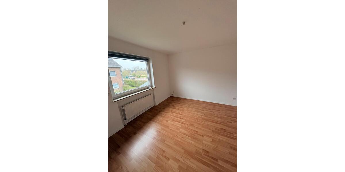 Etagenwohnung Hamm Braam-Ostwennemar - 3 Zimmer, 83 m&sup2;, 820&euro; | Angebot:26017940