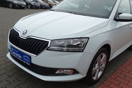 Skoda Fabia 88.000 km 9.490 &euro; Hamm 59073