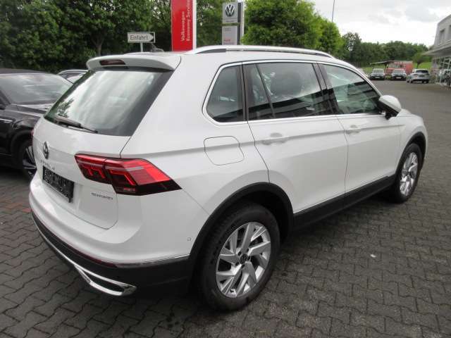 VW Tiguan Elegance 1.4 eHybrid DSG NAVI PANORAMA KAME 62.657 km 26.788 &euro; Bergkamen 59192