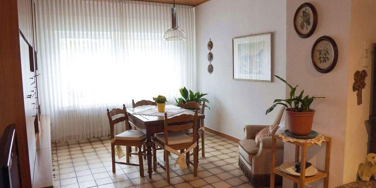 Doppelhaushälfte Lünen Wethmar - 8 Zimmer, 145 m&sup2;, 350.000&euro; | Angebot:25743668