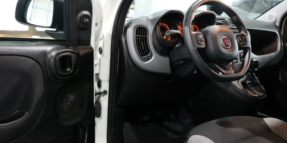 Fiat Panda 1.0 Mild-Hybrid CITY LIFE WHITE / SHZ, PDC 32.000 km 11.444 &euro; Hamm 59077