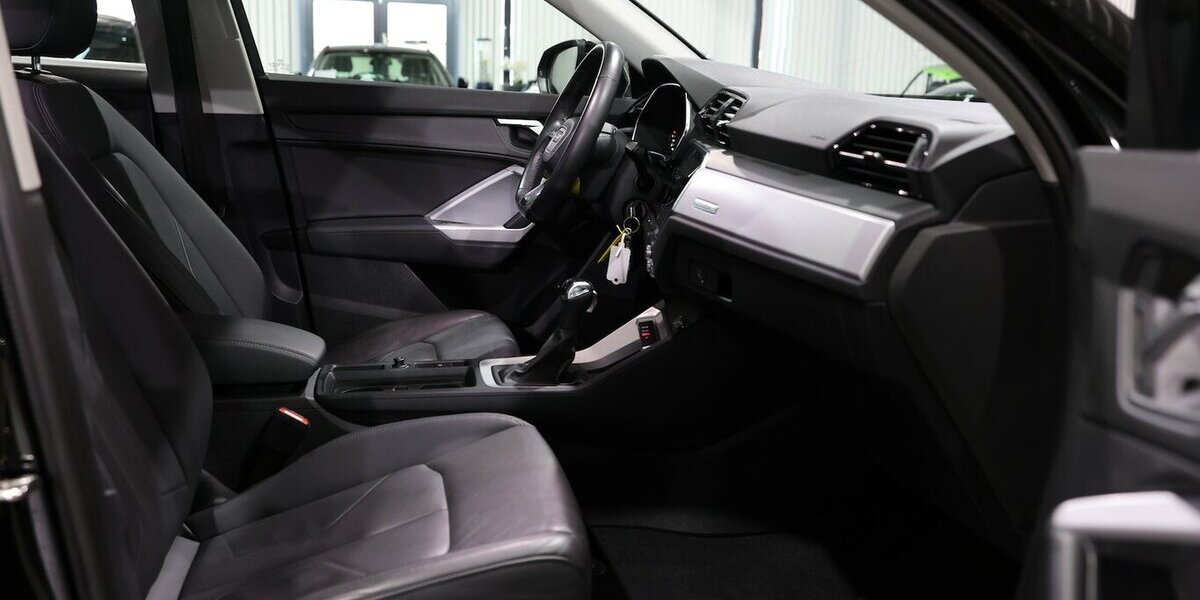 Audi Q3 40 TDI QUATTRO ADVANCED MATRIX-LED,VOLL-LEDER 86.000 km 30.777 &euro; Hamm 59077