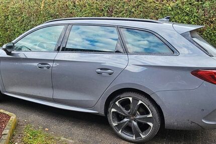 Cupra Leon 63.000 km 22.690 &euro; Olfen 59399