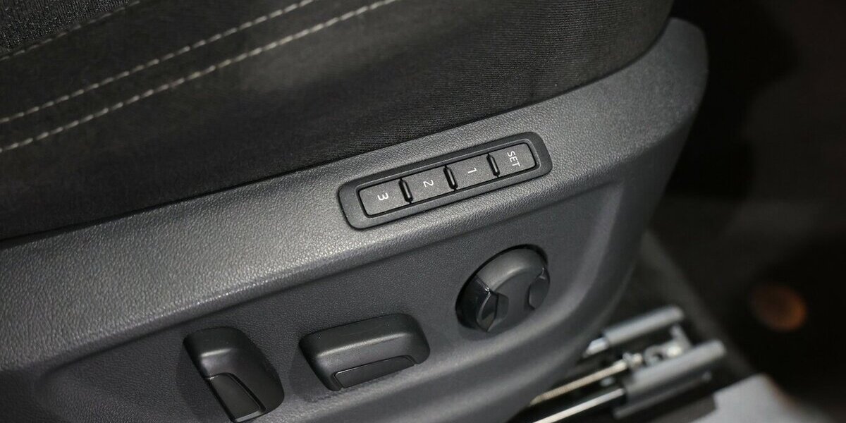 Skoda Kodiaq 2.0 TDI DSG STYLE / VIRTUAL-COCKPIT, LED 190.000 km 19.221 &euro; Hamm 59077