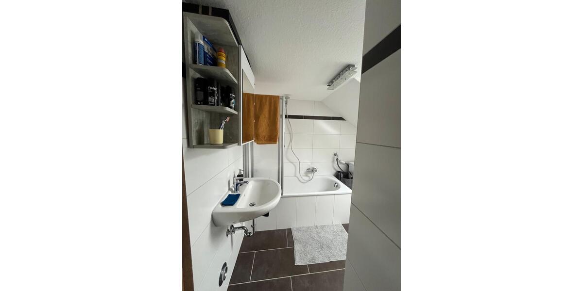 Dachgeschoßwohnung Hamm - 1.5 Zimmer, 50 m&sup2;, 550&euro; | Angebot:25636024