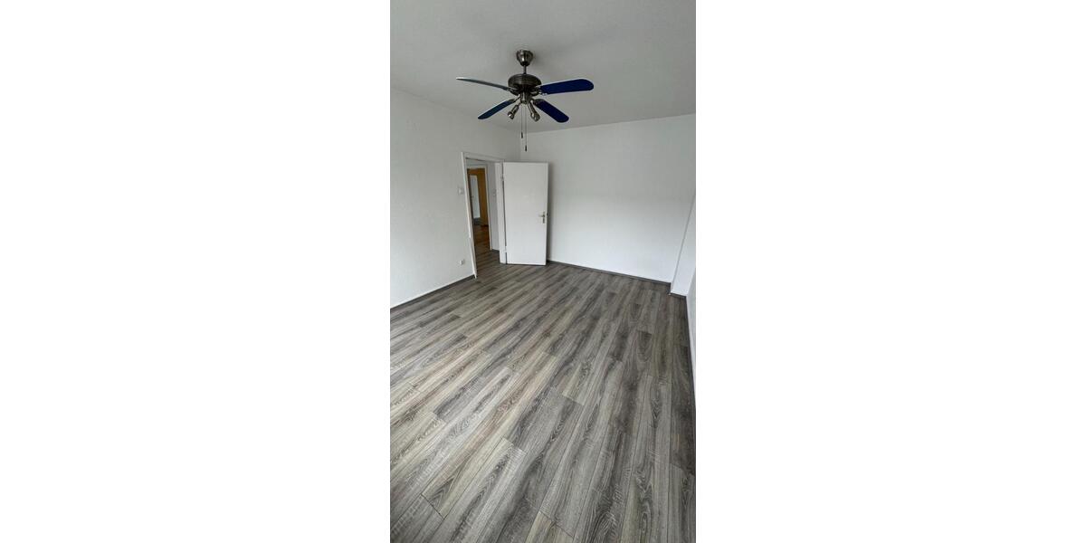 Etagenwohnung Dortmund Innenstadt Ost - 3 Zimmer, 80 m&sup2;, 640&euro; | Angebot:25073405