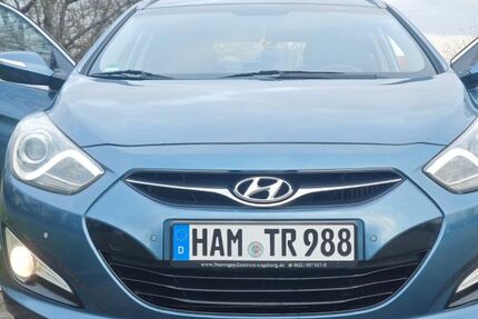 Hyundai i40 192.000 km 5.350 &euro; Hamm 59073