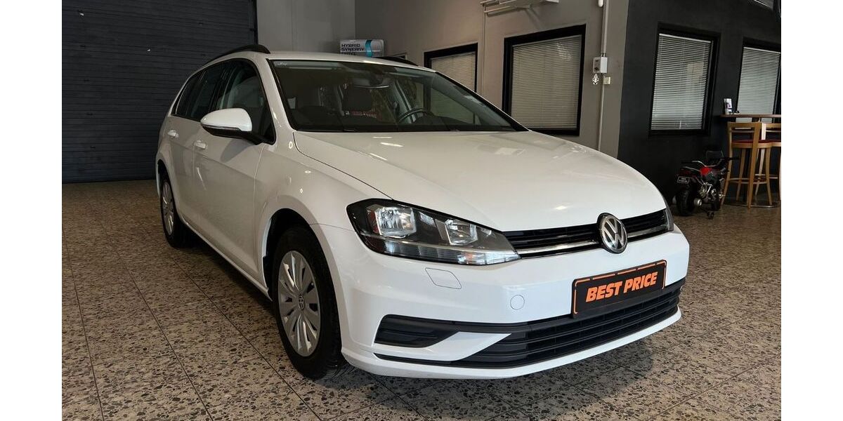 VW Golf 241.642 km 7.850 &euro; Unna 59425