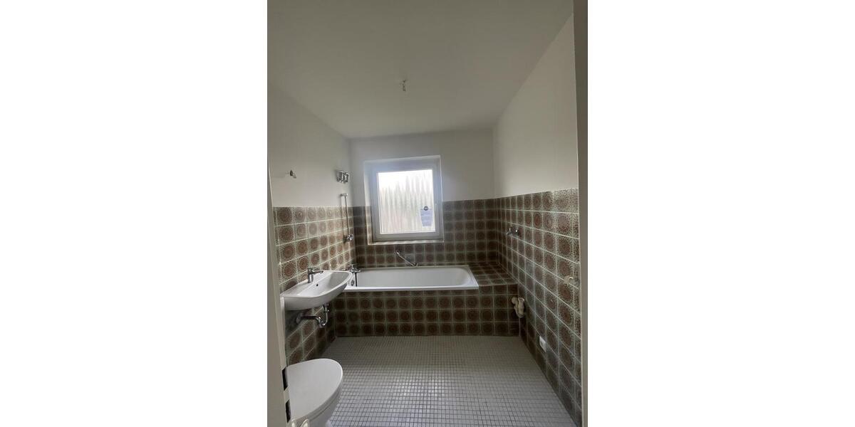 Etagenwohnung Iserlohn Grüne - 3 Zimmer, 82 m&sup2;, 403&euro; | Angebot:26085830