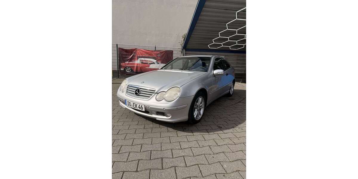 Mercedes-Benz CL 200 176.500 km 1.200 &euro; Dortmund 44369