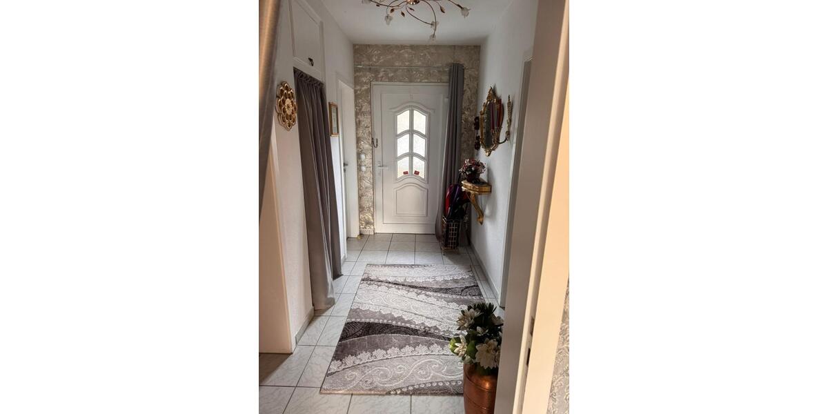 Bungalow Dortmund Brackel - 4.5 Zimmer, 100 m&sup2;, 330.000&euro; | Angebot:25900195