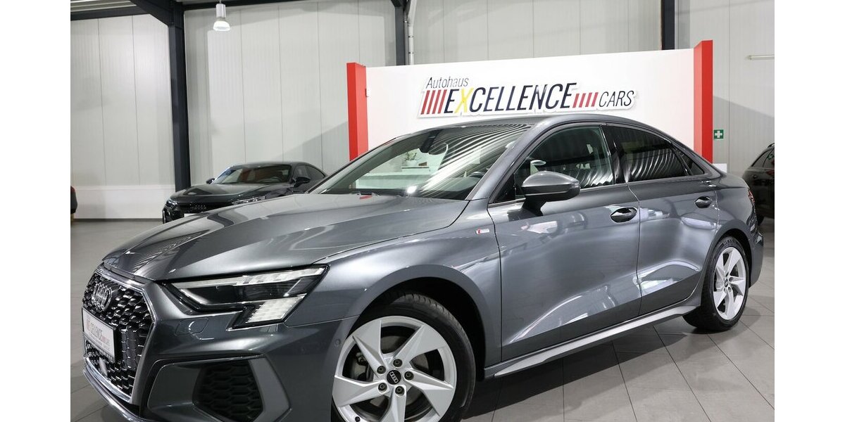 Audi A3 LIMOUSINE 30 TFSI S-LINE MATRIX, VOLL-LEDER 60.000 km 24.777 &euro; Hamm 59077