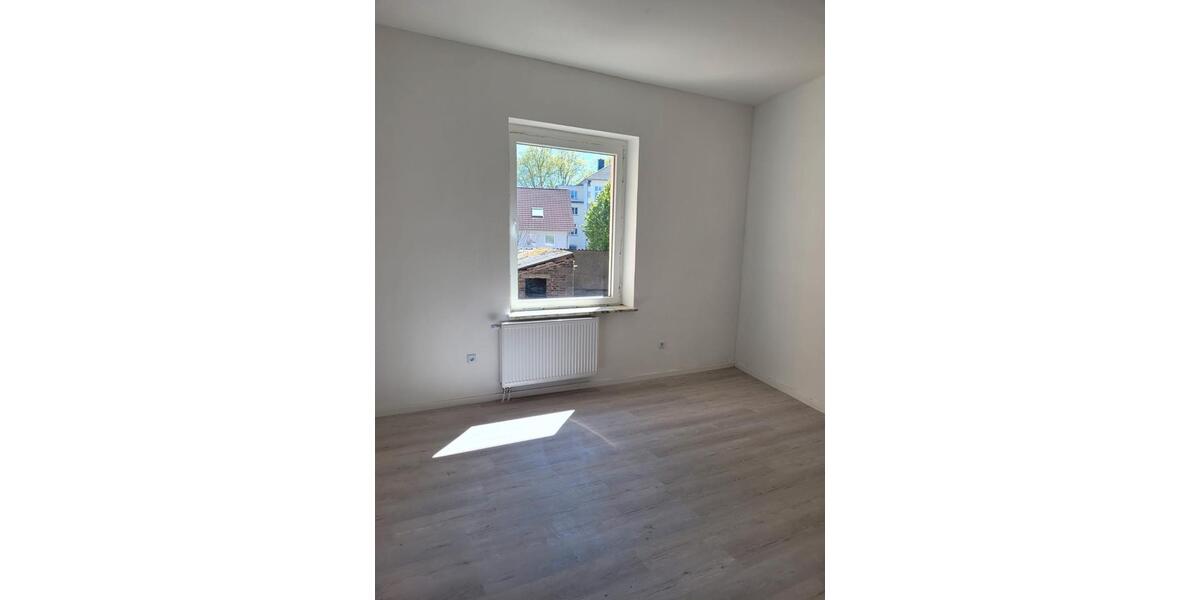 Etagenwohnung Castrop-Rauxel Rauxel - 2 Zimmer, 65 m&sup2;, 550&euro; | Angebot:26624761
