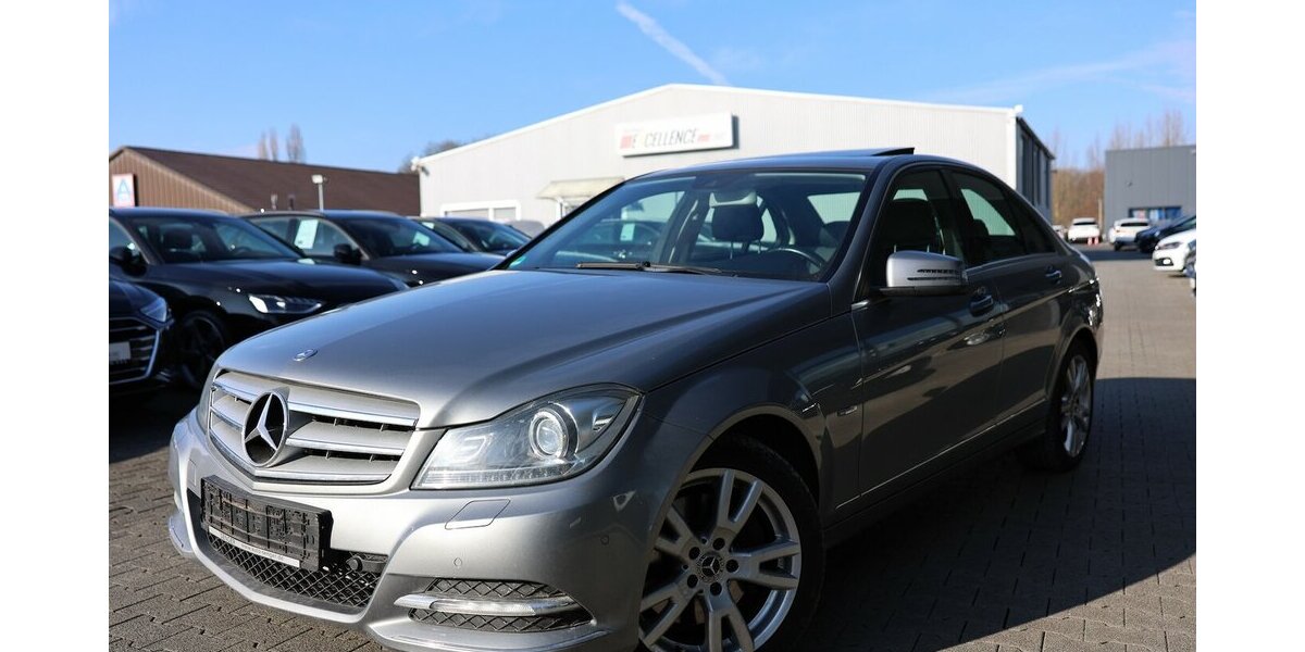 Mercedes-Benz C 350 CGI BE AVANTGARDE SCHIEBEDACH,XENON,LEDER 206.000 km 8.802 &euro; Hamm 59077
