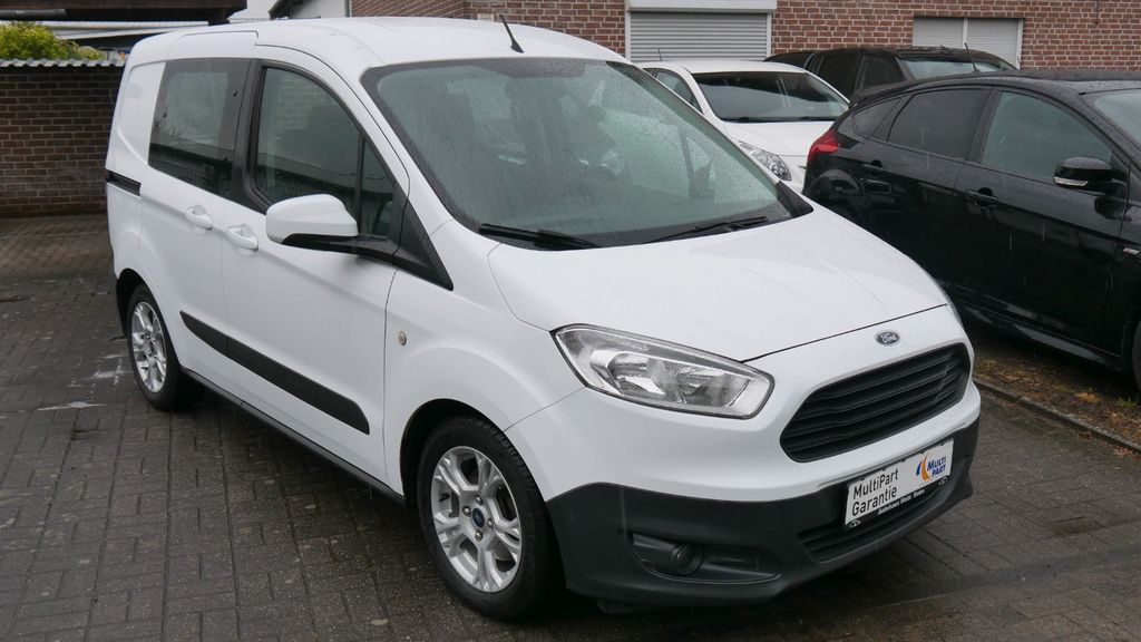 Ford Tourneo Courier 106.570 km 8.990 &euro; Selm 59379