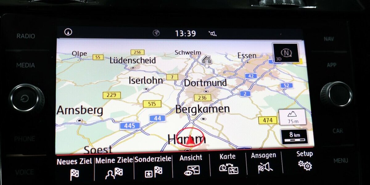 VW Golf GTI VII 2.0 TSI DSG GTI PERFORMANCE RED 63.000 km 23.111 &euro; Hamm 59077