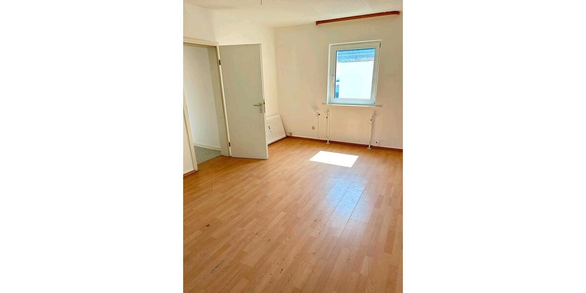 Etagenwohnung Hemer - 3 Zimmer, 70 m&sup2;, 600&euro; | Angebot:26639540