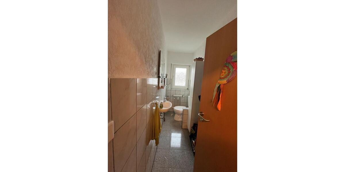Erdgeschoßwohnung Wickede (Ruhr) - 5 Zimmer, 110 m&sup2;, 915&euro; | Angebot:25146672