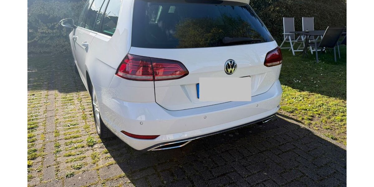 VW Golf 97.629 km 13.490 &euro; Castrop-Rauxel 44581