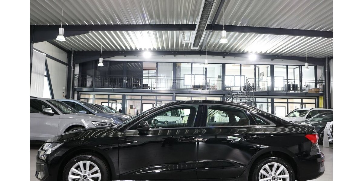 Audi A3 LIMOUSINE 35 TFSI BUSINESS BLACK LED,ACC+LANE 16.000 km 27.777 &euro; Hamm 59077