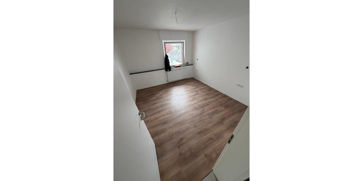Erdgeschoßwohnung Hamm Bockum - 4 Zimmer, 80 m&sup2;, 950&euro; | Angebot:26131955