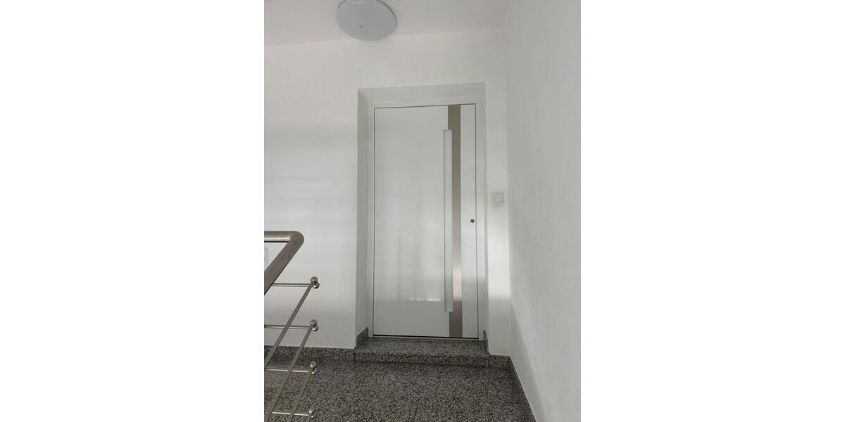 Dachgeschoßwohnung Dortmund Hörde - 2.5 Zimmer, 82 m&sup2;, 984&euro; | Angebot:25974943
