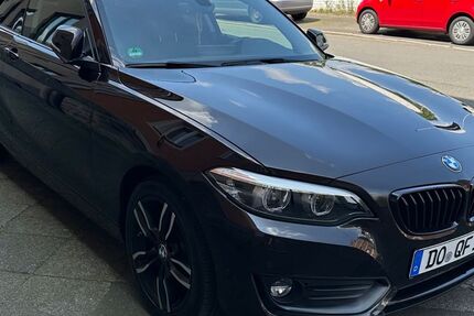 BMW 218 63.000 km 18.500 &euro; Dortmund 44141