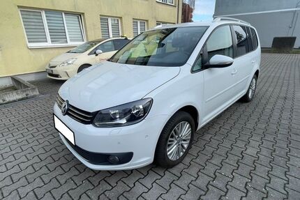 VW Touran 124.000 km 9.500 &euro; Dortmund 44359
