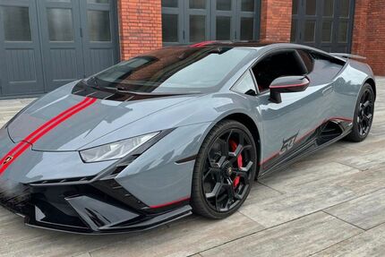 Lamborghini Huracán 2.500 km 299.000 &euro; Hamm 59067