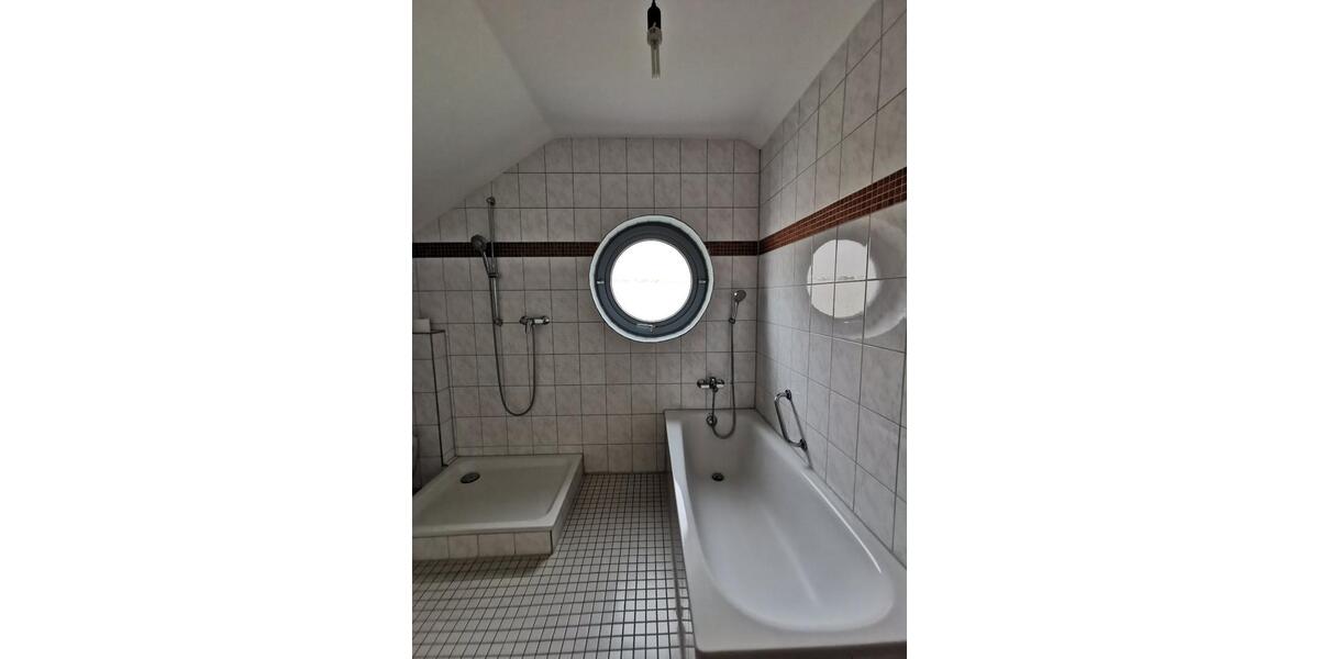 Dachgeschoßwohnung Dortmund Aplerbeck - 2 Zimmer, 62 m&sup2;, 410&euro; | Angebot:25625189