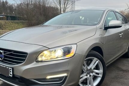 Volvo V60 106.002 km 15.800 &euro; Werne 59368