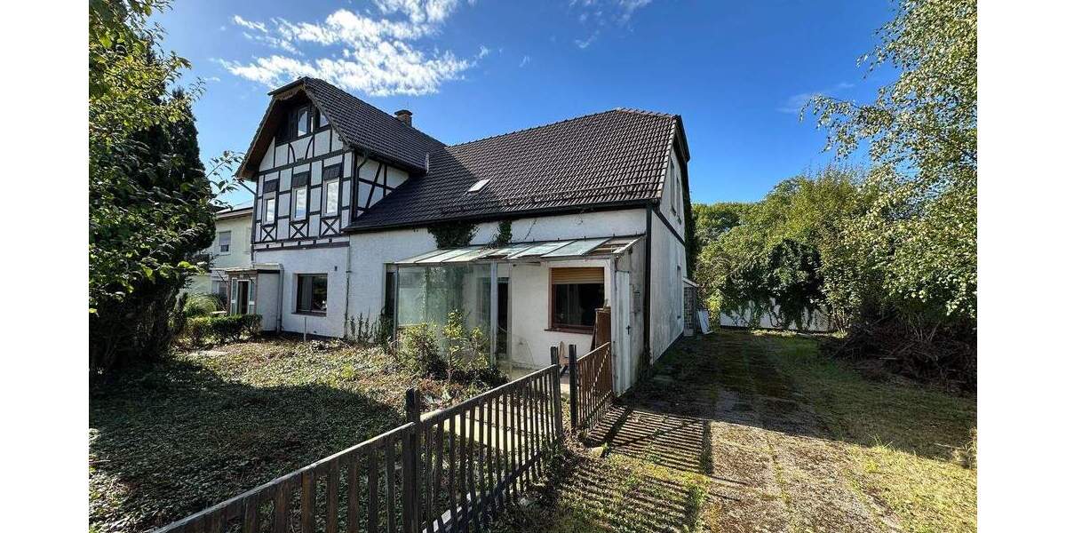 Einfamilienhaus Fröndenberg/Ruhr Ardey - 9 Zimmer, 165 m&sup2;, 298.000&euro; | Angebot:25689722