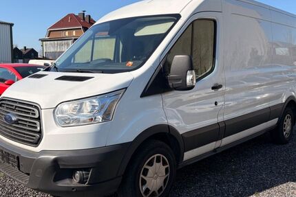 Ford Transit 271.000 km 7.900 &euro; Werl 59457