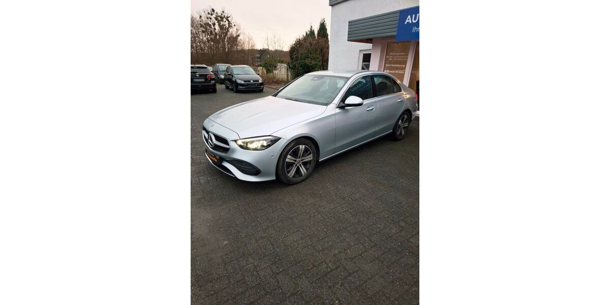 Mercedes-Benz C 220 152.000 km 25.750 &euro; Hamm 59067