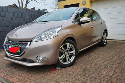 Peugeot 208 35.000 km 10.799 &euro; Datteln 45711