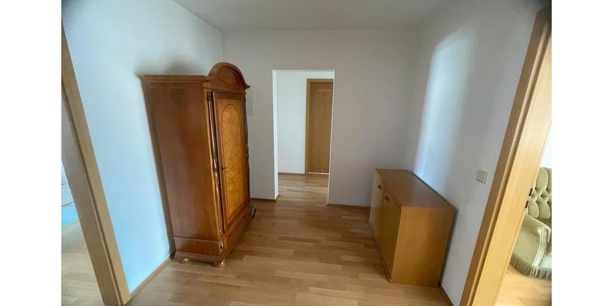 Etagenwohnung Lünen Alstedde - 3.5 Zimmer, 98 m&sup2;, 1.070&euro; | Angebot:25308401