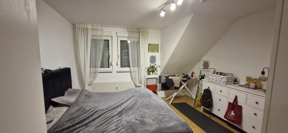 Dachgeschoßwohnung Kamen - 4 Zimmer, 92 m&sup2;, 720&euro; | Angebot:24617765