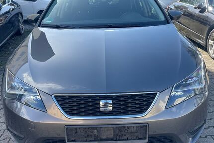 Seat Leon 245.300 km 5.990 &euro; Dortmund 44143