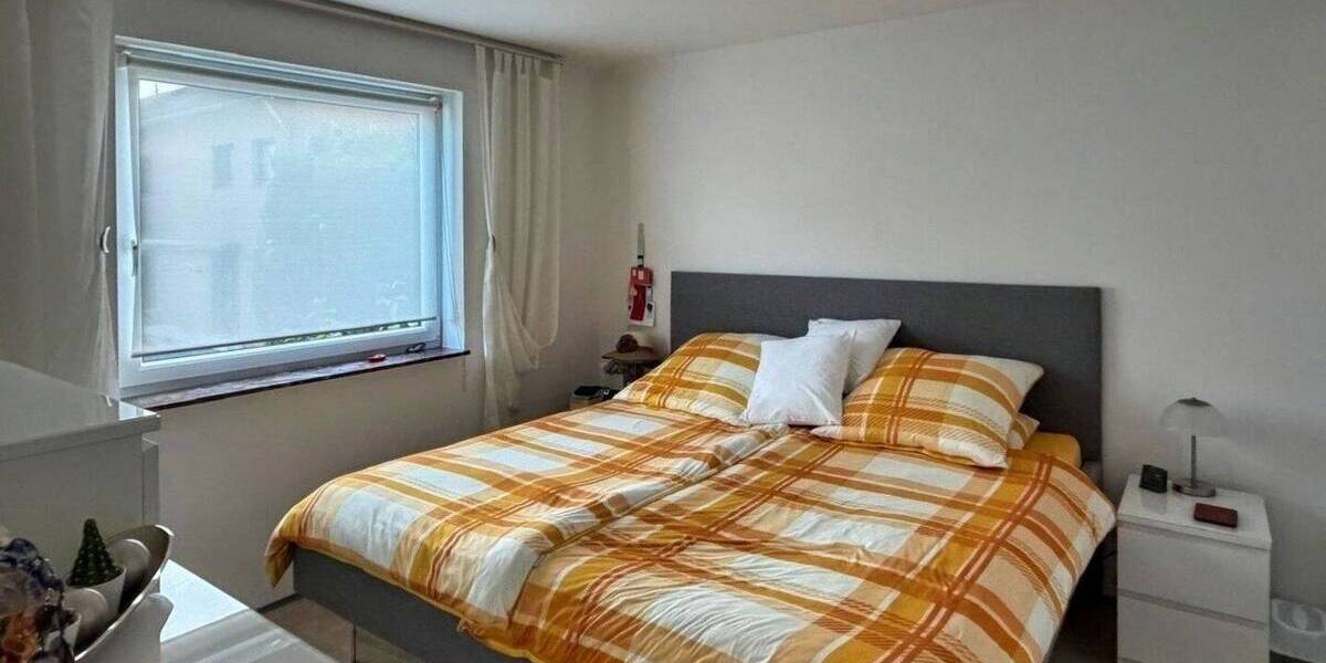 Etagenwohnung Dortmund Hombruch - 3 Zimmer, 100 m&sup2;, 1.250&euro; | Angebot:26826252