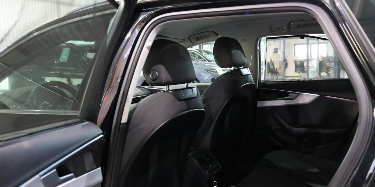 Audi A4 Avant 35 TFSI SPORT / 1.HAND / LED / NAVI+ 108.000 km 18.777 &euro; Hamm 59077