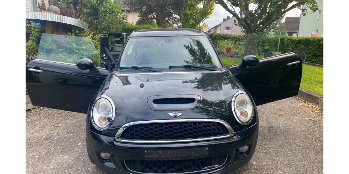 Mini John Cooper Works Clubman 158.097 km 6.999 &euro; Hagen 58097
