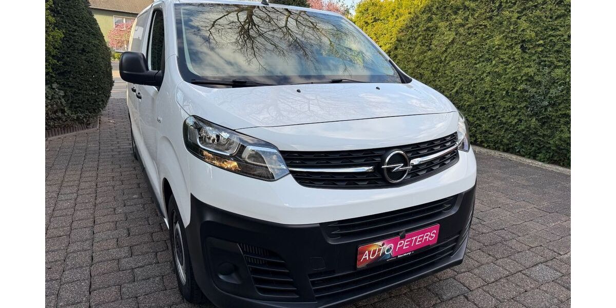 Opel Vivaro 97.000 km 11.990 &euro; Bergkamen 59192