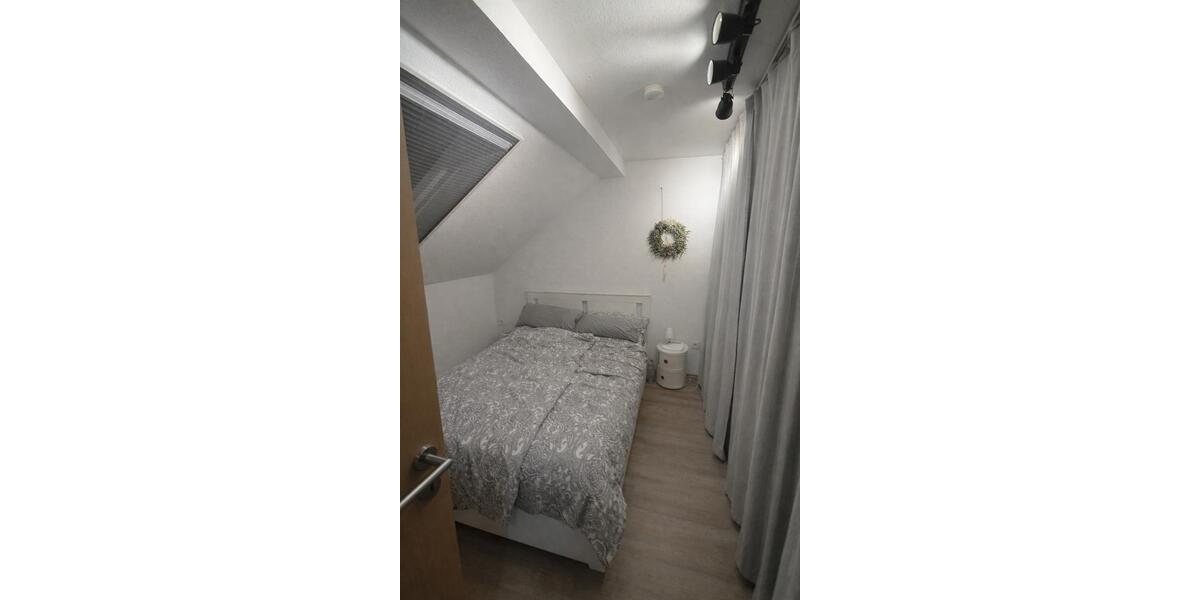Dachgeschoßwohnung Dortmund Huckarde - 3 Zimmer, 79 m&sup2;, 800&euro; | Angebot:26567459