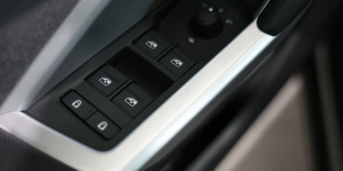 Audi Q3 35 TFSI / LED, VIRTUAL-COCKPIT, APPLE+ANDROID 15.000 km 29.993 &euro; Hamm 59077