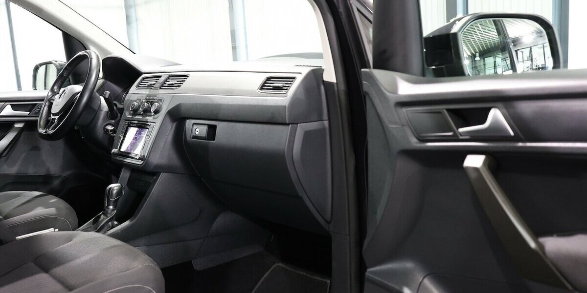 VW Caddy Maxi KOMBI 2.0 TDI DSG 1.HAND / NAVI+, ACC 143.000 km 19.991 &euro; Hamm 59077